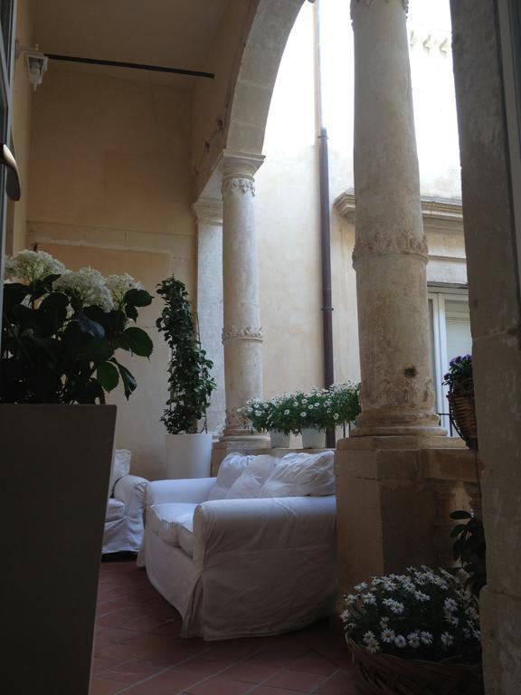 Апартаменты Ortigia Family House Сиракузы Экстерьер фото
